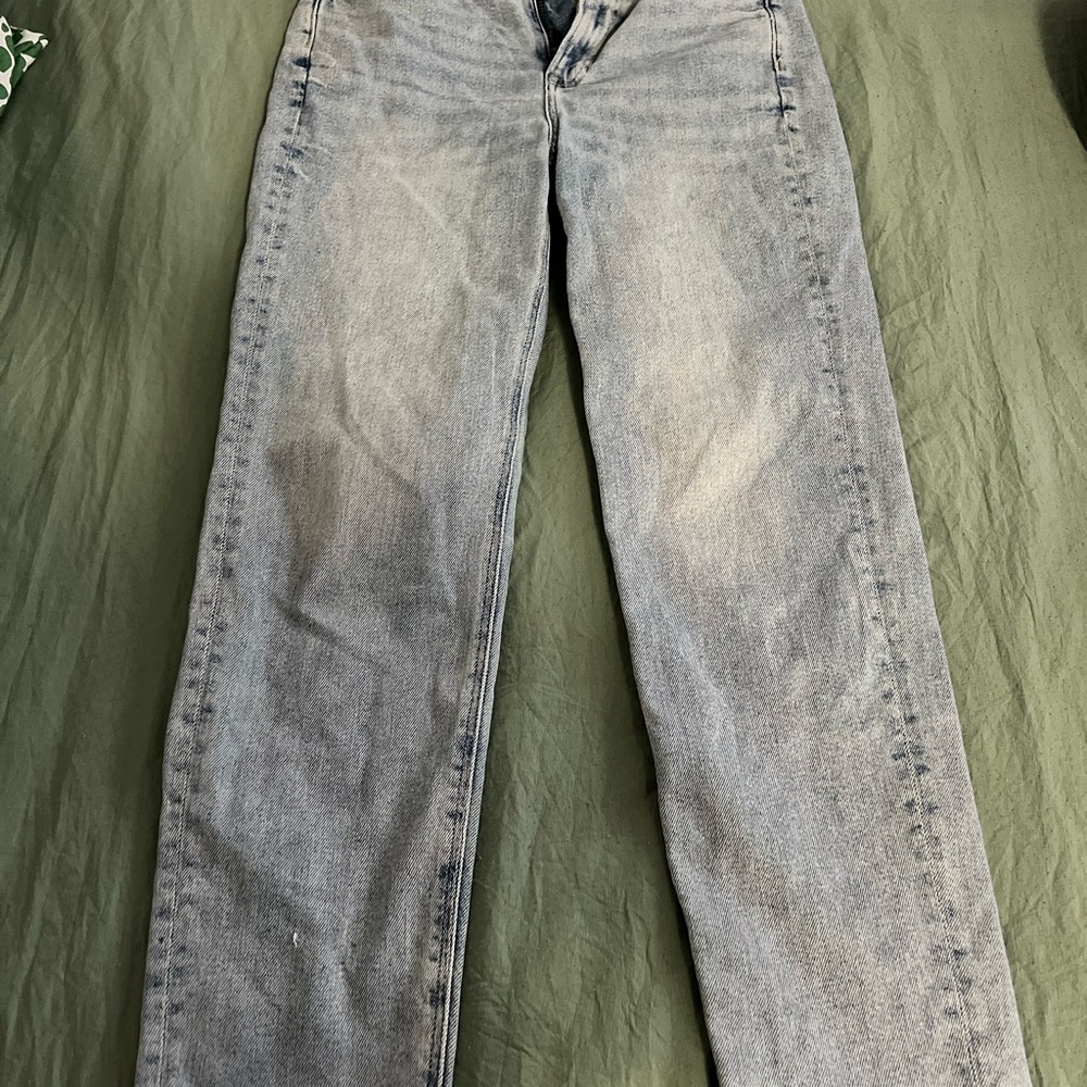 American Eagle Classic Light Wash Jeans